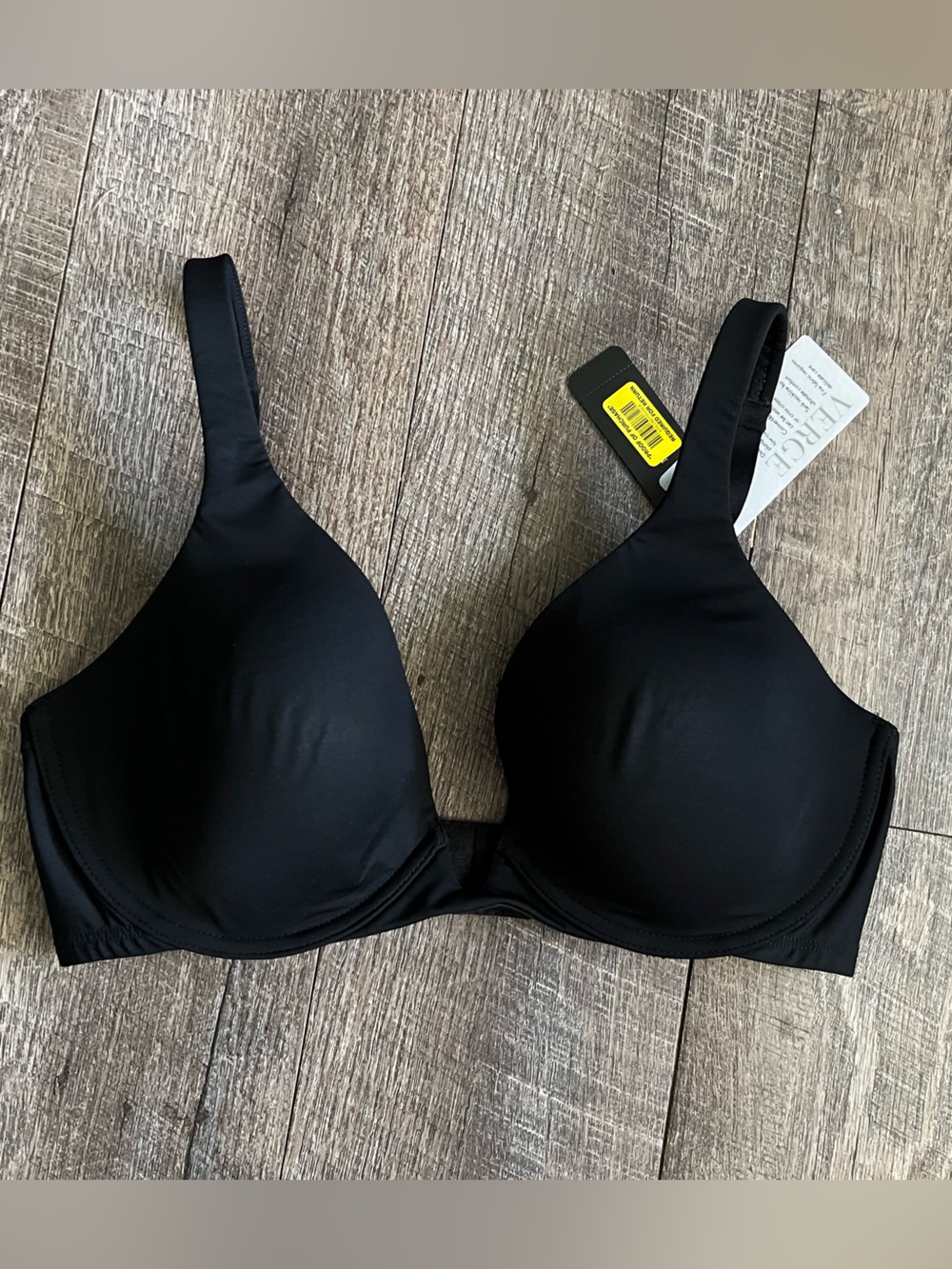 Natori Black Verge Smooth Molded Underwire Bra